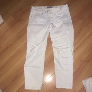 White boyfriend ripped jeans